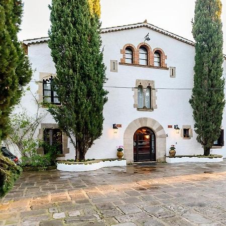 Masia Can Manent Del Bosc S XVIII Santa Eulalia de Ronsaná 外观 照片