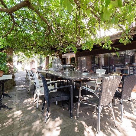 Masia Can Manent Del Bosc S XVIII Santa Eulalia de Ronsaná 外观 照片