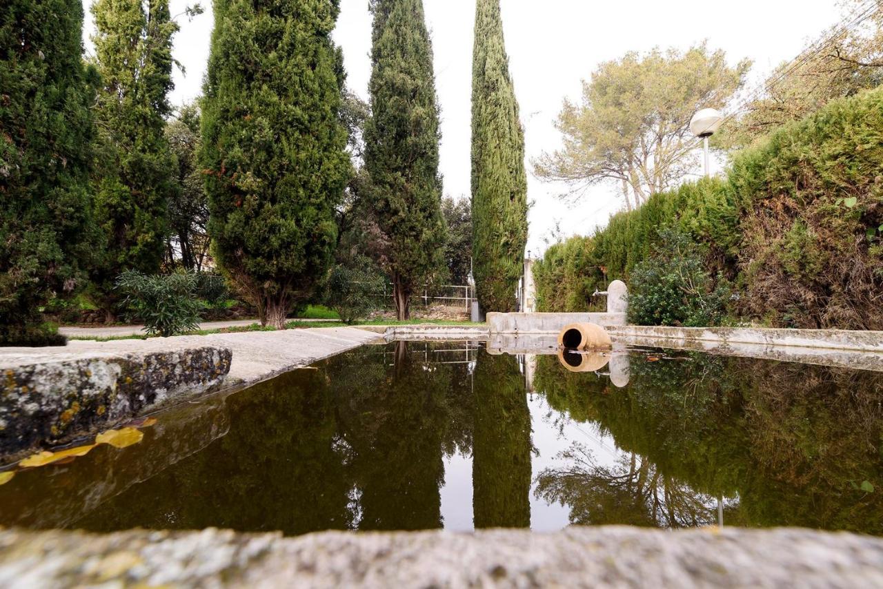 Masia Can Manent Del Bosc S XVIII Santa Eulalia de Ronsaná 外观 照片
