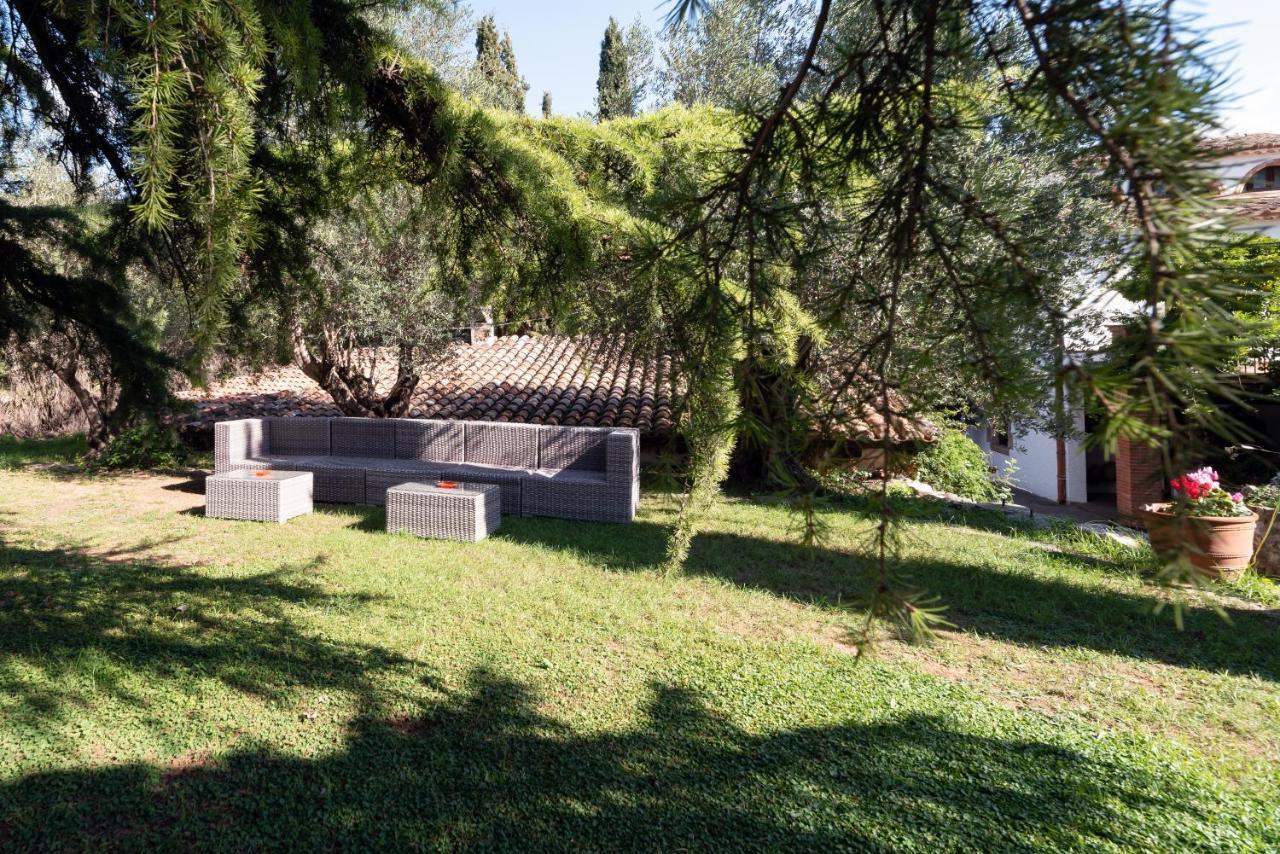 Masia Can Manent Del Bosc S XVIII Santa Eulalia de Ronsaná 外观 照片