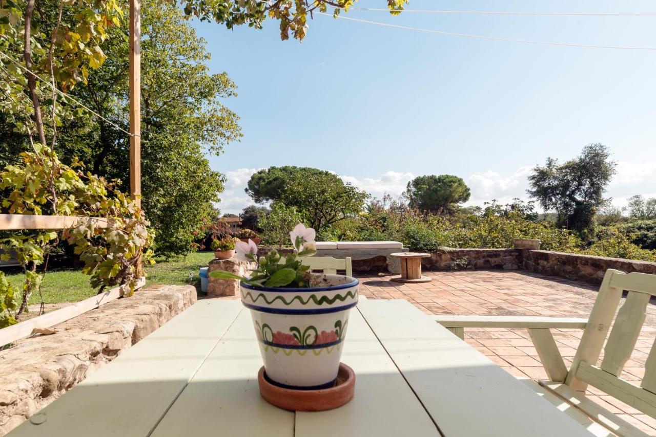 Masia Can Manent Del Bosc S XVIII Santa Eulalia de Ronsaná 外观 照片